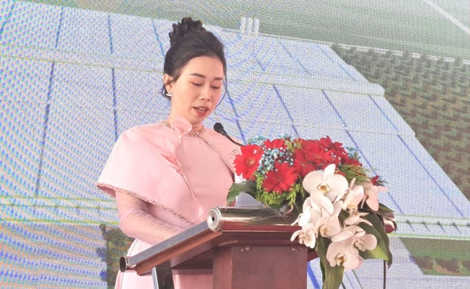 z4170996633660_656e19f1c57cd45a3cb0ae015f58414e-135244_553.jpg Bà Ngô Tường Vy cho rằng, với dự án này, Tập đoàn Chánh Thu khẳng định được vị thế trong ngành xuất khẩu trái cây tươi và đông lạnh sang những thị trường có uy tín hàng đầu trên thế giới như: Mỹ, Trung Quốc, Châu Âu, Úc, Nhật Bản… Ảnh: M.P.