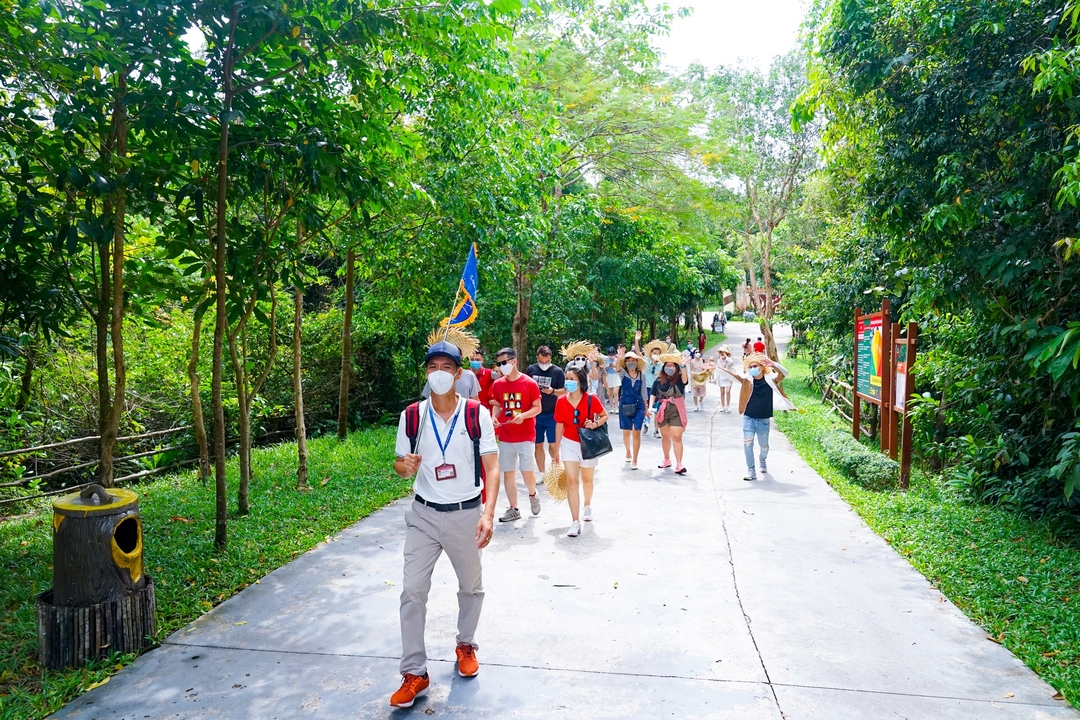 saigontourist-group-3-162207_451.jpeg Sau Covid-19, khách du lịch đăng ký tour của Saigontourist Group tăng cao.