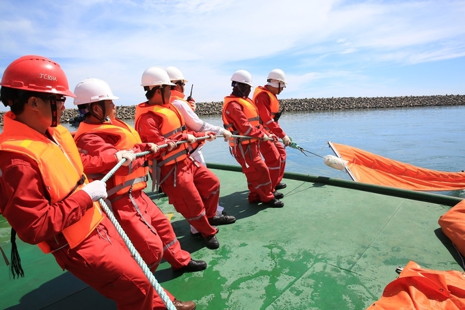 From January 1, 2022 to March 31, 2023, Vietnam mobilized 235,905 people and 21,682 vehicles to participate in search and rescue operations. 