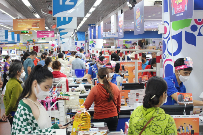 Gần 800 điểm bán của Liên hiệp Hợp tác xã Thương mại TP.HCM (Saigon Co.op) sẽ thực hiện chương trình 'Tưng bừng sinh nhật - Quà tặng mọi nhà'. Ảnh: V.Đ.T.
