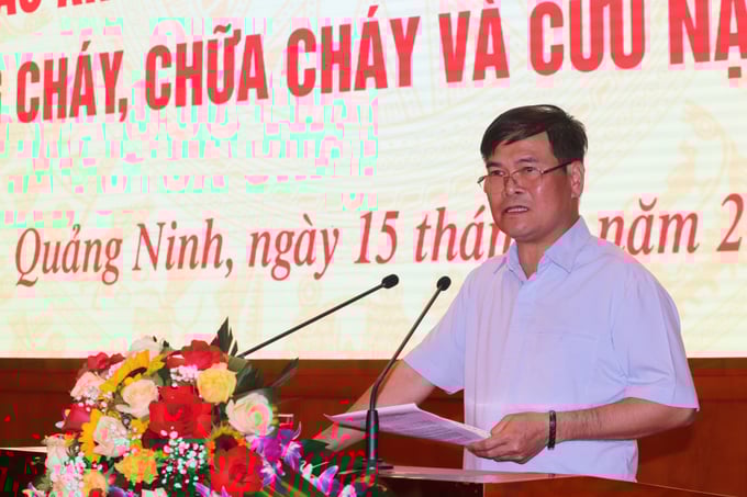 2083803_img_9368_15073615-165332_157.jpg Ông Bùi Văn Khắng, Phó Chủ tịch UBND tỉnh Quảng Ninh phát biểu chỉ đạo tại hội nghị. Ảnh: Báo Quảng Ninh