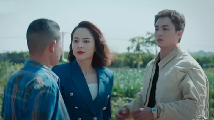 truc-tiep-noi-giac-mo-tim-ve-tap-5-tren-vtv1-hom-nay-26-5-181358_844.jpg Nơi giấc mơ tìm về tập 5: Phương đứng ra bảo vệ Gia An khiến anh vô cùng ngạc nhiên. Ảnh chụp màn hình