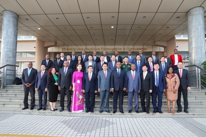 Delegations from Vietnam and Mozambique attended the meeting at the headquarters of Mozambique’s Ministry of Foreign Affairs and Cooperation.