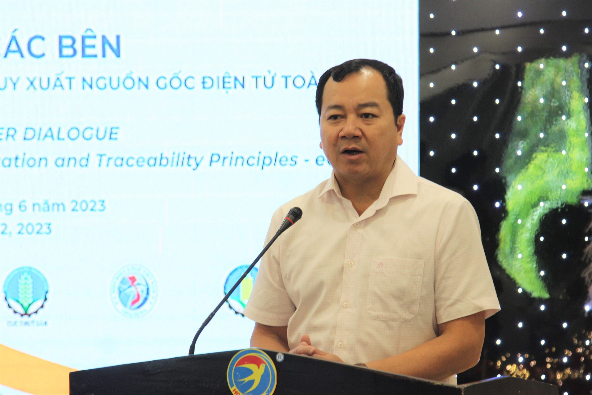 Mr. Tran Dinh Luan, Director of the Department of Fisheries, at the workshop. Photo: V.D.T.