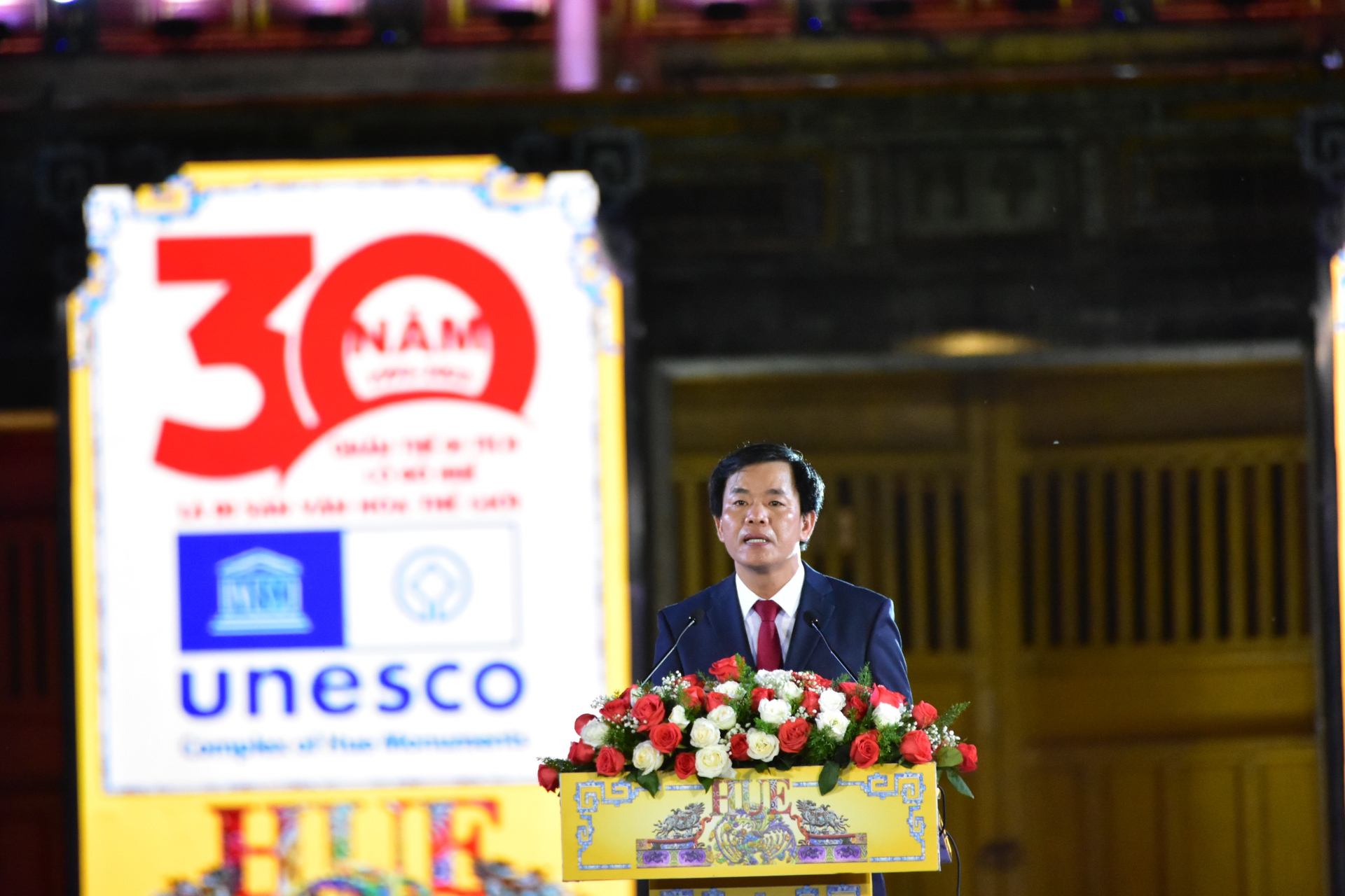 phuong-100645_896.jpg Ông Nguyễn Văn Phương, Chủ tịch UBND tỉnh Thừa Thiên - Huế cho biết, việc bảo tồn các giá trị di sản Huế luôn gắn chặt với quá trình khai thác, phát huy giá trị, làm đòn bẩy quan trọng trong chiến lược phát triển kinh tế xã hội của tỉnh và khu vực. Ảnh: Ngọc Minh Phan.