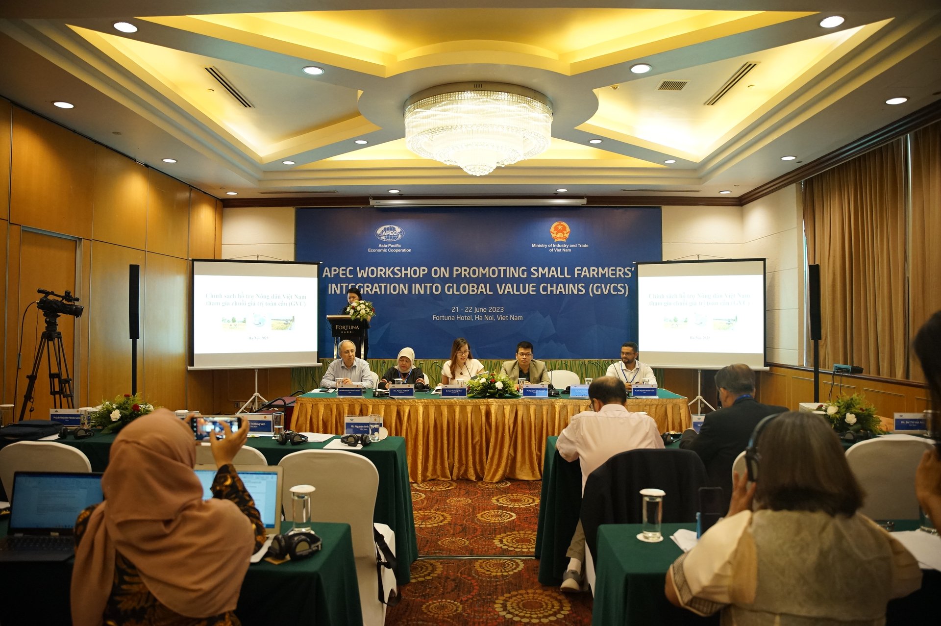 The content of the workshop focused on promoting the effective integration of manufacturers and smallholder farmers into global value chains.