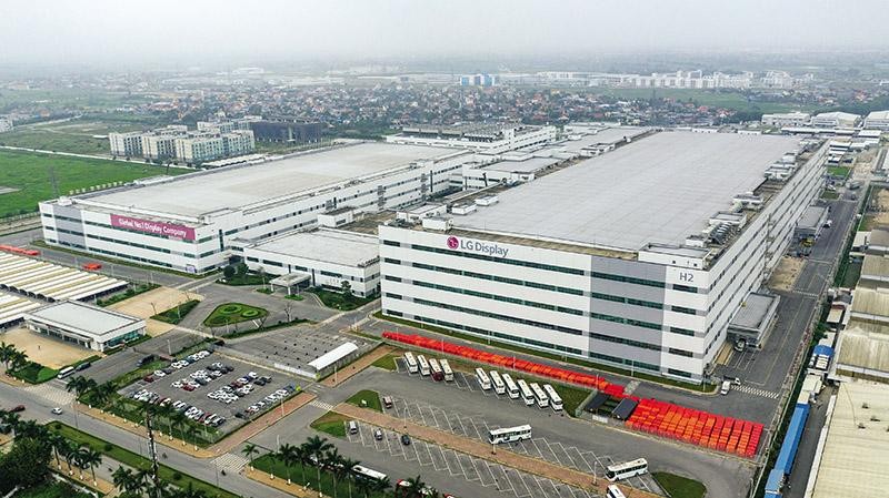 lg-hp-104717_200.jpg Nhà máy sản xuất của Tập đoàn LG tại KCN Tràng Duệ, Hải Phòng.