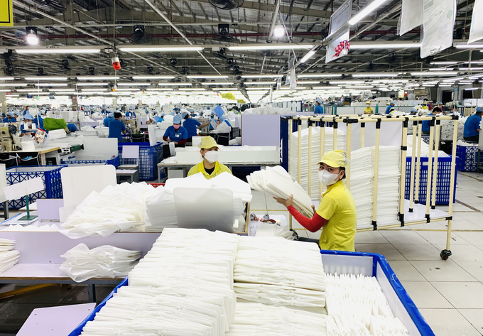 3-122317_434.jpeg Lao động phi nông nghiệp ở huyên Duy Xuyên hiện nay đạt tỷ lệ khoảng 70%. Ảnh: L.K.
