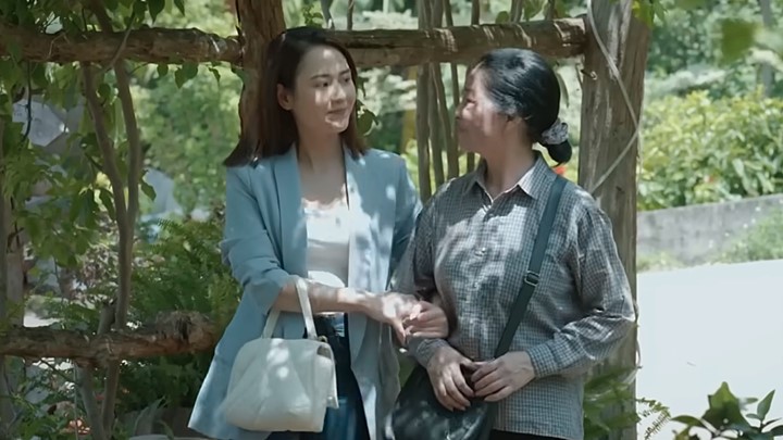 phim-noi-giac-mo-tim-ve-tap-30-vtv1-1-184056_424.jpg Nơi giấc mơ tìm về tập 30: Phương hào hứng giới thiệu về mô hình Farmstay. Ảnh chụp màn hình