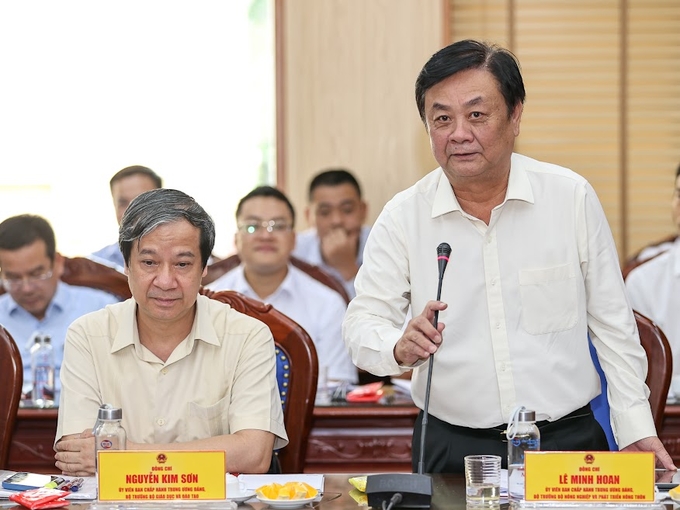 3-tru-cot-de-bac-kan-phat-trien-nhanh-va-ben-vung-165946_826.jpg Bộ trưởng Lê Minh Hoan: Nhiều người nói rằng Trung ương hỗ trợ Bắc Kạn nhiều quá, nhưng tôi cho rằng Bắc Kạn cũng đang hỗ trợ cả nước. Ảnh: Ngọc Tú.
