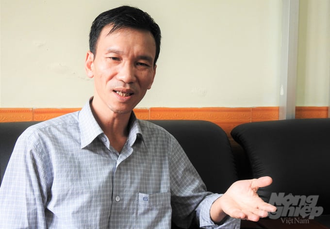 bai-3-3-152646_174-152648.jpg Theo ông Trần Hùng, Sở NN-PTNT đã có văn bản đề nghị Sở Nội vụ xem xét, phối hợp tham mưu UBND tỉnh Hà Tĩnh báo cáo cấp có thẩm quyền chuyển 13 Trạm Thú y từ Trung tâm Ứng dụng Khoa học kỹ thuật và Bảo vệ cây trồng, vật nuôi cấp huyện về Chi cục Chăn nuôi và Thú y. Ảnh: Thanh Nga.