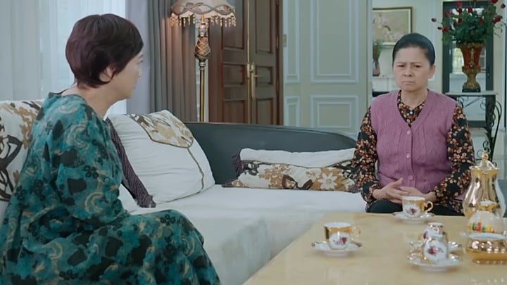 phim-noi-giac-mo-tim-ve-tap-39-vtv1-1-175452_669.jpg Bà Lan ngạc nhiên khi biết tin Gia An âm thầm về quê tìm hiểu quá khứ. Ảnh chụp màn hình
