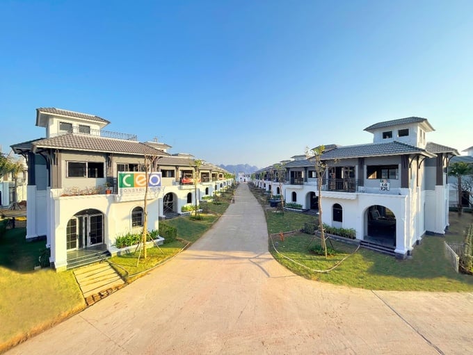 khach-san-wyndham-sonasea-van-don-tang-toc-chao-mung-60-nam-thanh-lap-quang-ninh-133434_162.jpg Biệt thự Wyndham Garden Sonasea Vân được bàn giao cho chủ nhân từ cuối năm 2022.