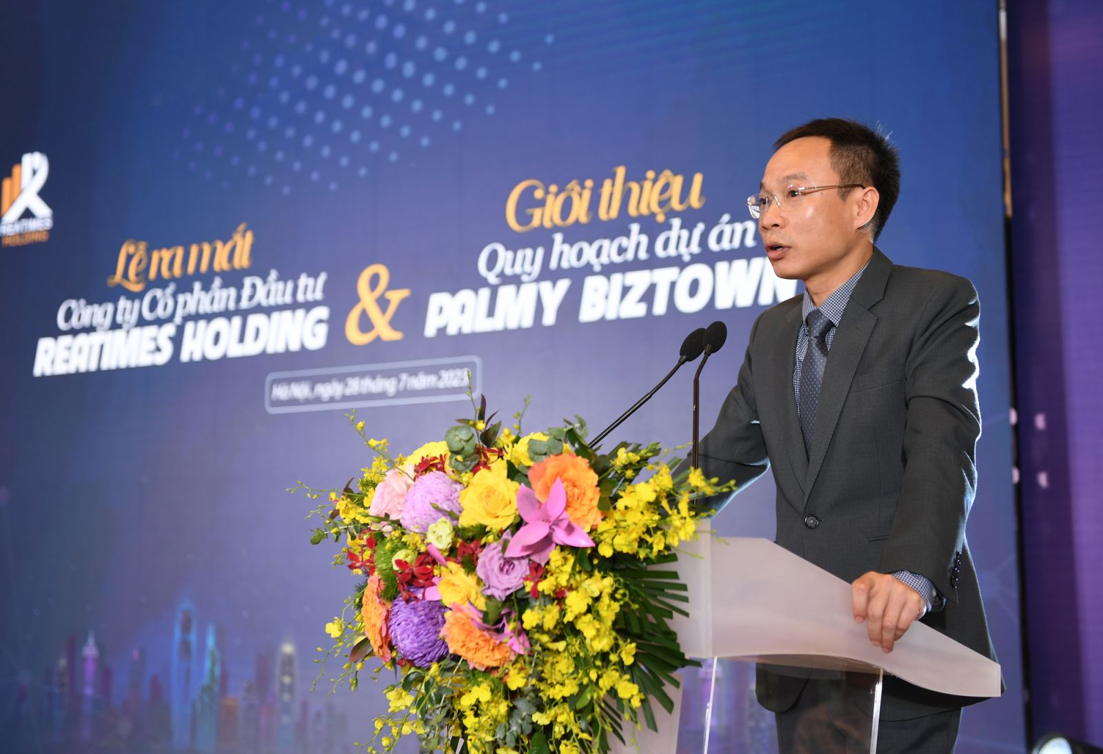 Nhà báo Phạm Nguyễn Toan, Phó Chủ tịch Hiệp hội Bất động sản Việt Nam, Tổng biên tập Tạp chí điện tử Bất động sản Việt Nam. 
