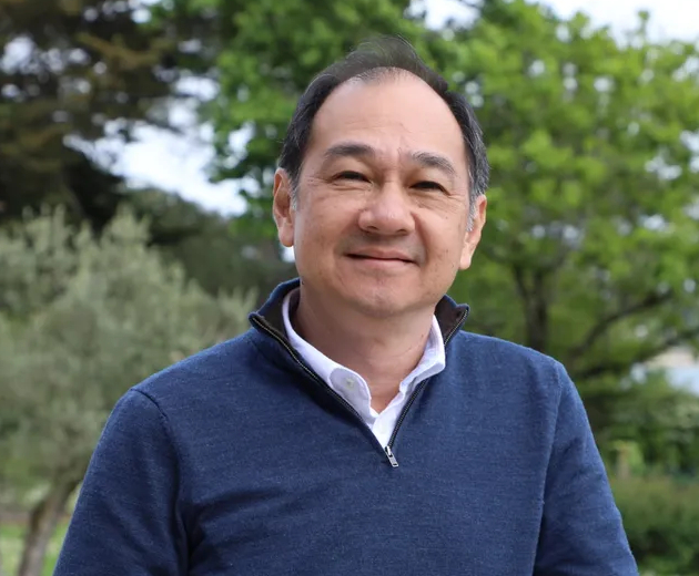 Ronnie Tan.
