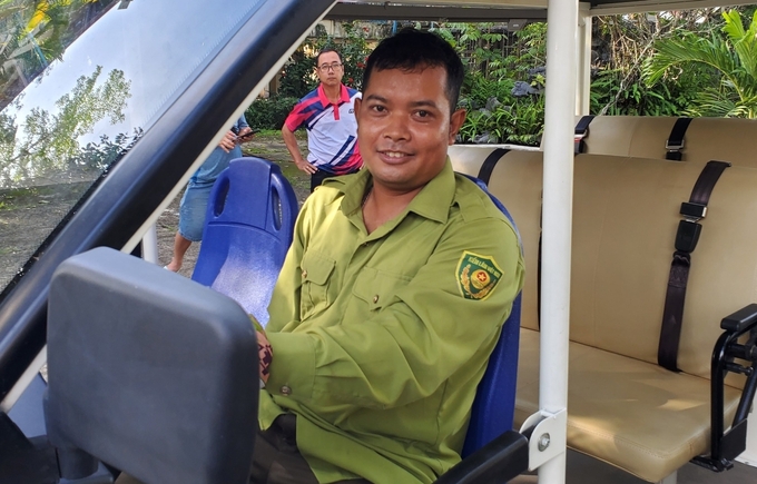 Mr. Y Sim, ranger cum tour guide at Yok Don National Park. Photo: Bao Thang.