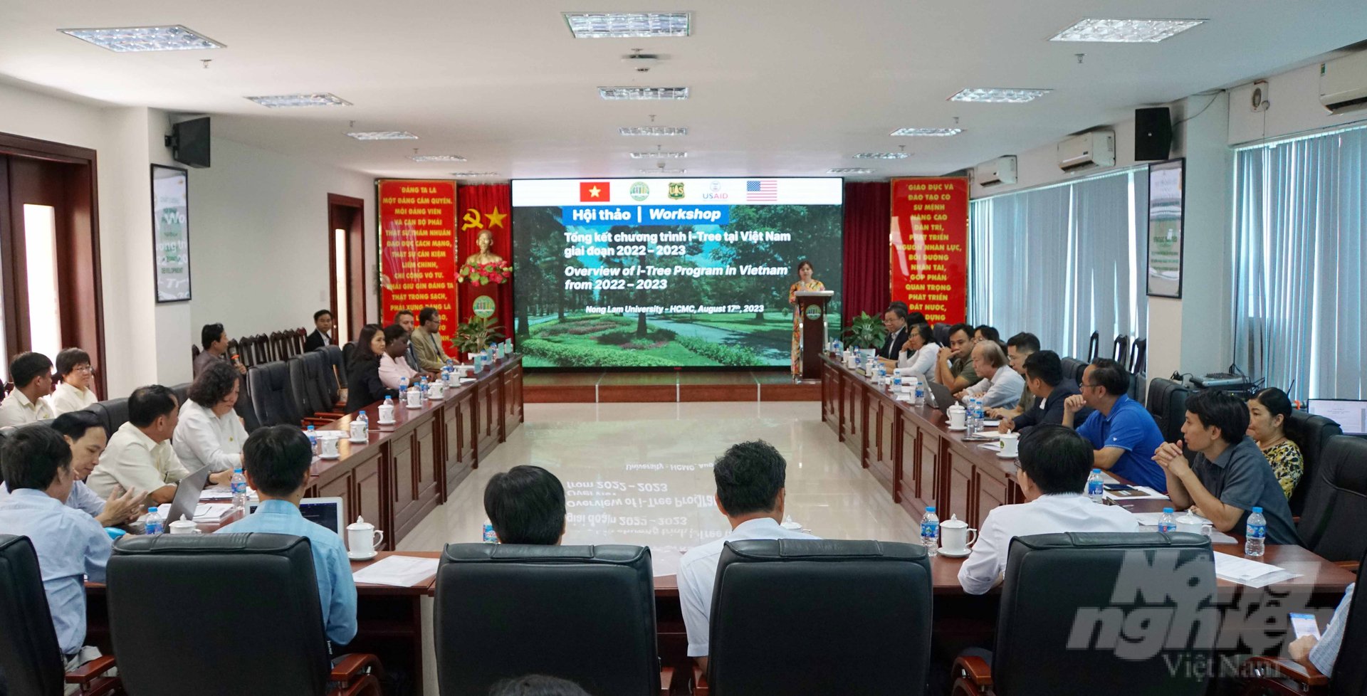 dsc08876-063637_671-063638.jpg Hội thảo tổng kết chương trình i-Tree tại Việt Nam giai đoạn 2022 - 2023. Ảnh: Lê Bình.