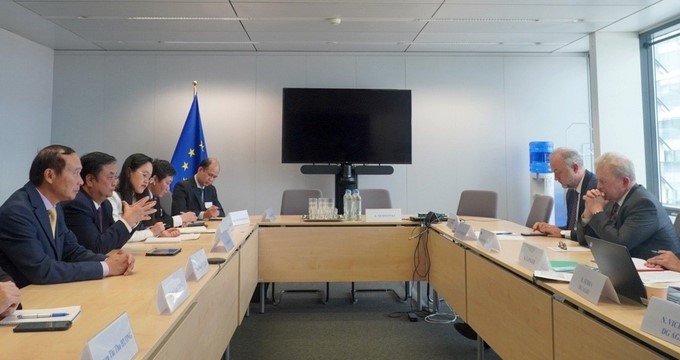 MARD’s delegation, led by Minister Le Minh Hoan, visited and worked with the EU Commissioner for Agriculture, Mr. Janusz Wojciechowski, and the EU Agriculture Department.