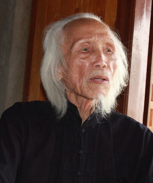 Nghệ nhân ưu tú Lò Văn Biến. Ảnh: Thanh Tiến.