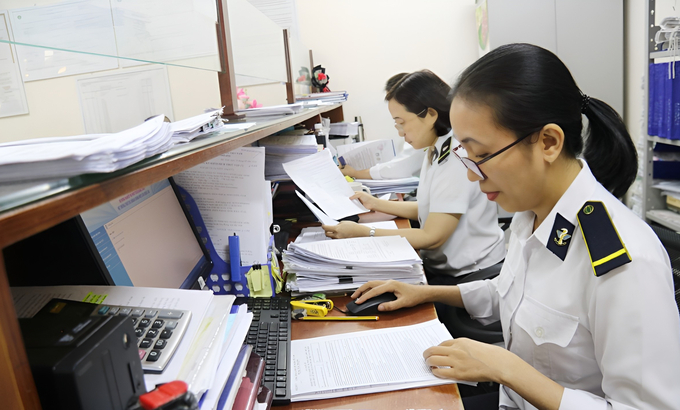 kdtv-160009_537.jpeg Chi cục Kiểm dịch thực vật vùng I đã tiếp nhận tổng 39.837 hồ sơ khai báo trên hệ thống Một cửa quốc gia trong 9 tháng đầu năm. Ảnh: Phương Thảo.