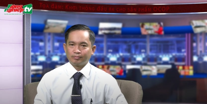 Mr. Tran Thai Nghiem shared the agriculture sector’s development support orientations to help OCOP subjects. Photo: VAN.