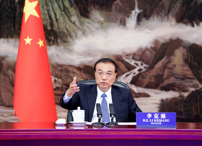 220817033041-li-keqiang-082144_600.jpg Cựu Thủ tướng Trung Quốc Lý Khắc Cường tại Đại lễ đường Nhân dân hồi tháng 7/2022. Ảnh: Xinhua.