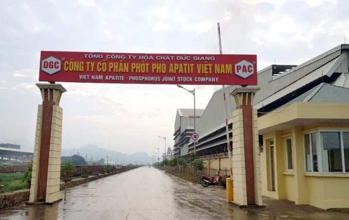 fd55f584927872262b69-1024x768-830x623-123949_378.jpg Công ty Cổ phần phốt pho Apatit Việt Nam không báo cáo đầy đủ về công tác bảo vệ môi trường. Ảnh: T.L.