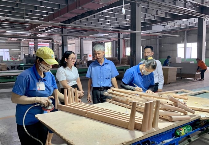 Vốn vay được doanh nghiệp sử dụng đúng mục đích cho phát triển. Ảnh: Trần Công