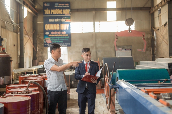 Agribank chấp nhận cắt giảm lợi nhuận, sẵn sàng chia sẻ khó khăn, đồng hành với người dân, doanh nghiệp và nền kinh tế.