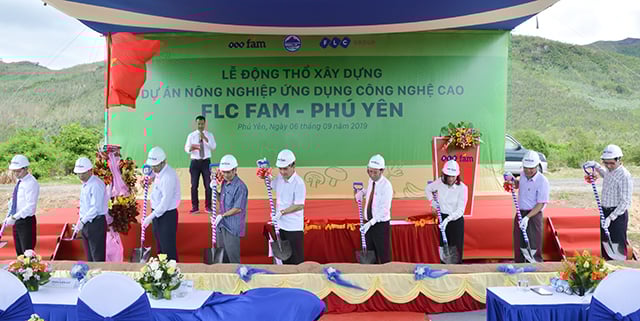 du-an-nong-nghiep-ung-dung-cong-nghe-cao-fam--phu-yen-153244_158.jpg Lễ khởi công Dự án nông nghiệp ứng dụng công nghệ cao Fam - Phú Yên vào năm 2019. Ảnh: Báo Đầu tư.