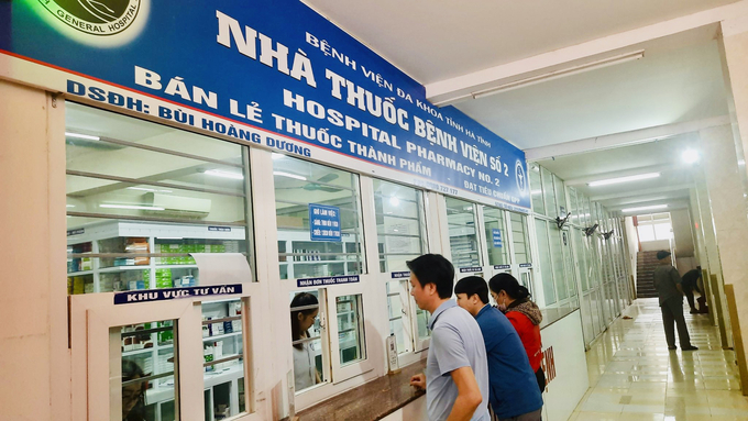 z4879063226598_a065d19810babac43d59864d28328fac-105404_976.jpg Việc đưa vật tư y tế, hóa chất, sinh phẩm ra khỏi danh mục đấu thầu tập trung cấp tỉnh đã tạo sự chủ động cho các cơ sở y tế trong việc mua sắm. Ảnh: Hưng Phúc.