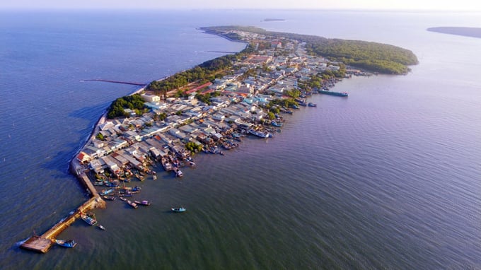 thieng-lieng-205220_295.jpeg Ấp đảo Thiềng Liềng nhìn từ trên cao.