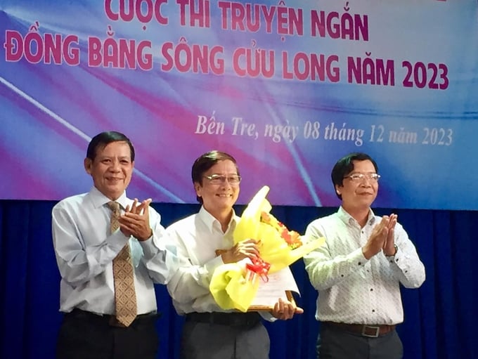 1-giai-nhat-161526_895.jpg