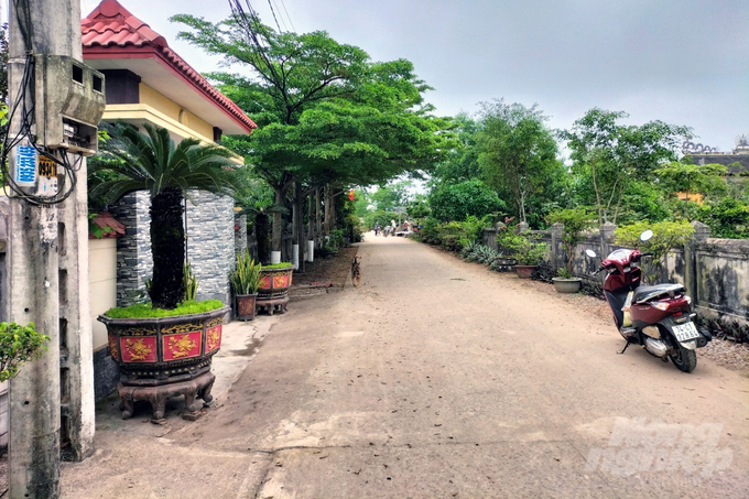 z4906962000453_7f1ccb0958fb95cf502199d9f27c418e-112536_334-112537.jpg Xây dựng nông thôn mới tạo nên những miền quê đáng sống tại huyện Triệu Phong. Ảnh: Võ Dũng.