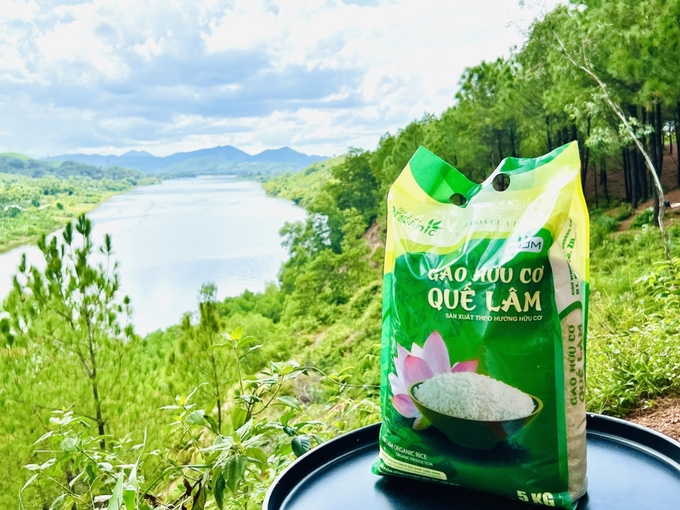 Gạo hữu cơ Quế Lâm, tinh hoa đất trời. Ảnh: Hoàng Anh.