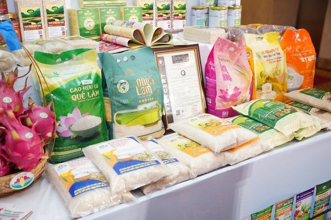 Thương hiệu gạo hữu cơ Quế Lâm được người tiêu dùng đón nhận. Ảnh: Hoàng Anh.