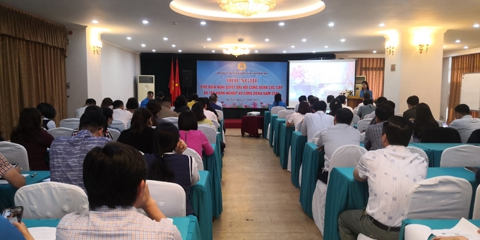 z4980088203792_79959aa00b3fb566d15ed580d8ecee1a-142531_790.jpg Hội nghị phổ biến nghị quyết đại hội công đoàn các cấp và tập huấn nghiệp vụ công đoàn năm 2023. Ảnh: Hải Nam.