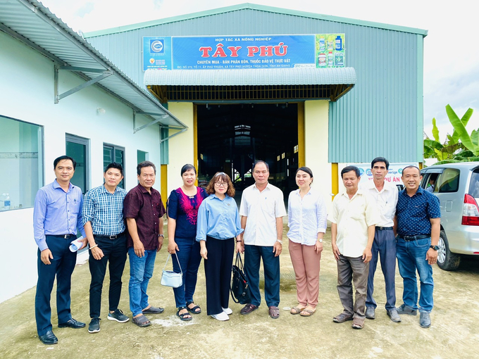 anh-2-131518_919-131518.jpg Dự án GIC góp phần thay đổi tư duy, tập quán sản xuất của nông dân An Giang, từ sản xuất theo truyền thống sang sản xuất kinh doanh theo nhu cầu thị trường. Ảnh: Lê Hoàng Vũ.
