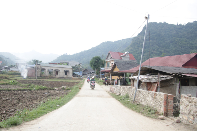 z4968473472806_68e1df75f65e8695c5fa89e07722c248-160808_779.jpg Đã có hàng trăm hộ tại huyện Chợ Đồn được hỗ trợ làm, sửa chữa nhà ở. Ảnh: Ngọc Tú.