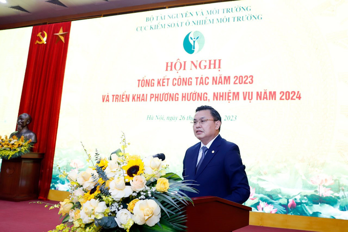 small_cuc-truong-thuc-1-094853_16.jpg Cục trưởng Cục Kiểm soát ô nhiễm môi trường (Bộ TN-MT) Hoàng Văn Thức. Ảnh: Đ.Trung.