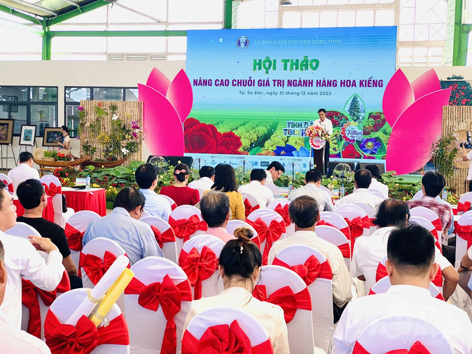 Hội thảo 'Nâng cao chuỗi giá trị ngành hàng hoa kiểng tỉnh Đồng Tháp'. Ảnh: Lê Hoàng Vũ.