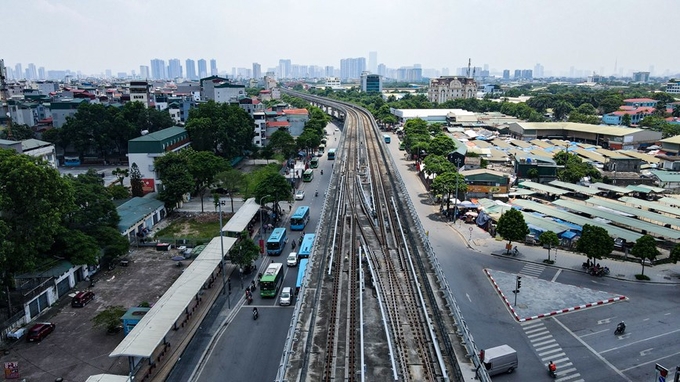 dsdt-3-lizx-163334_856.jpg Hà Nội phải điều chỉnh dự án đầu tư xây dựng tuyến đường sắt đô thị Nhổn - ga Hà Nội đội vốn hàng ngàn tỷ đồng; lùi thời gian hoàn thành vào năm 2027. Ảnh: KTĐT.