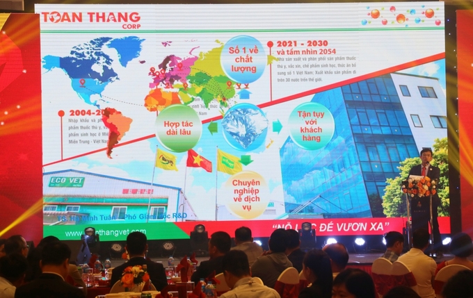 tt-154624_177.jpg Sau 20 năm hình thành và phát triển, TOANTHANG CORP có 2 doanh nghiệp đó là: Công ty Cổ phần Thuốc thú y Toàn Thắng (Toàn Thắng Vet) và Công ty TNHH Dược Ecovet Vina (Ecovet).