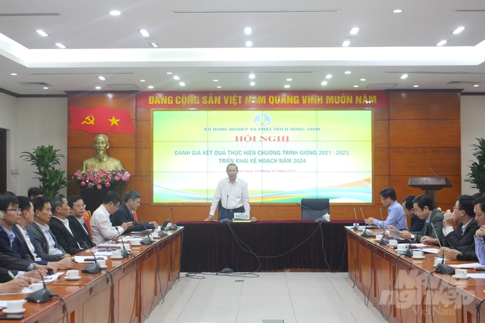 huy-dong-von-phuc-vu-tai-co-cau-nganh-nong-nghiep-la-nhiem-vu-cap-thiet-172258_190-172259.jpg Đến hiện tại, những kết quả đạt được của chương trình đã góp phần tăng nhanh tỷ lệ sử dụng giống đúng tiêu chuẩn cho sản xuất, tạo đột phá mới về năng suất, chất lượng sản phẩm. Ảnh: Trung Quân.