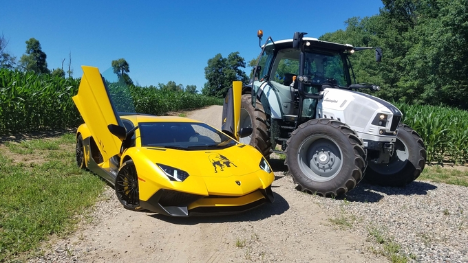 co-gioi-hoa-nong-nghiep-174632_11.jpg Ít ai biết rằng Lamborghini còn là thương hiệu của một hãng máy kéo. Ảnh: Detroit.