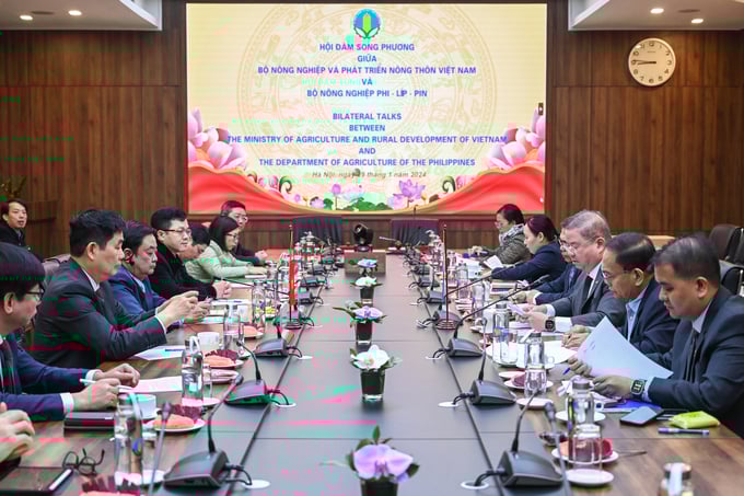 Bilateral meeting between MARD and the Ministry of Agriculture of the Philippines. Photo: Quynh Chi.