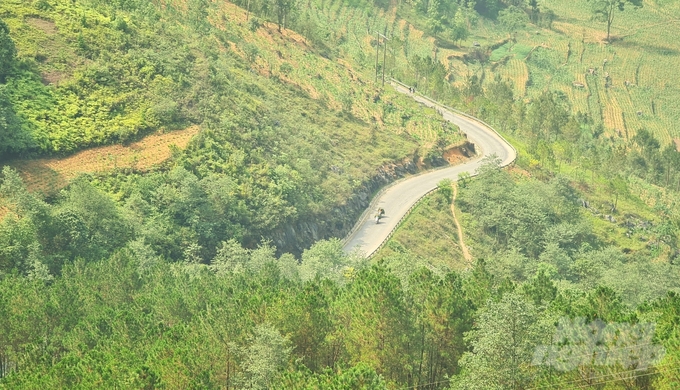 20230519_091849-085115_552-085116.jpg Đường lên bản Lao Xa. Ảnh: Đào Thanh.