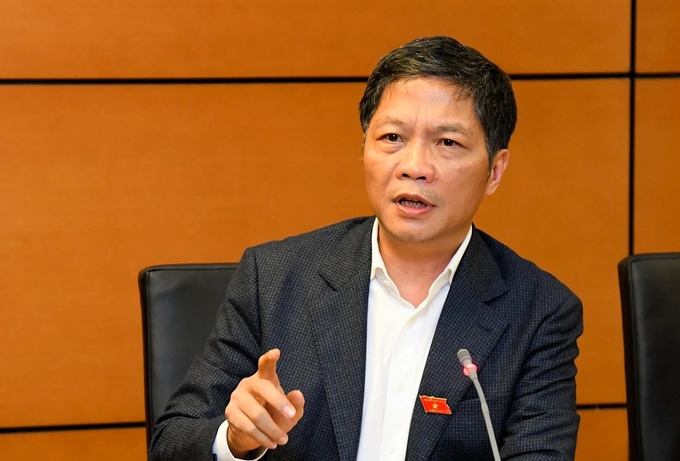 tran-tuan-anh-184520_564.jpg Ông Trần Tuấn Anh thôi làm đại biểu Quốc hội. Ảnh: TNO.