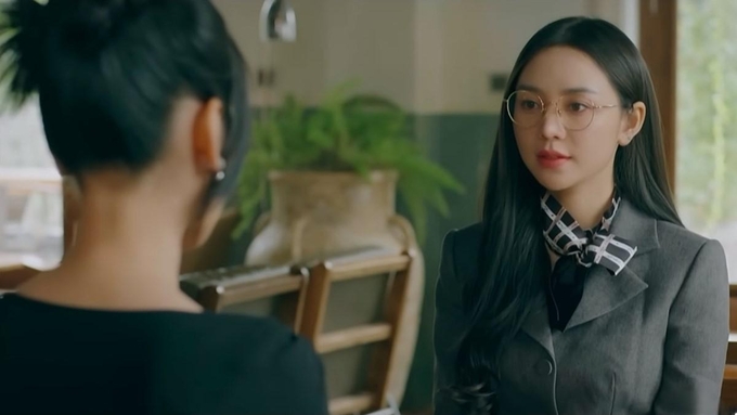truc-tiep-chung-ta-cua-8-nam-sau-tap-41-tren-vtv3-hom-nay-6-2-181228_200.jpg Nguyệt mạnh mẽ đáp trả 'tiểu tam'. Ảnh CMH