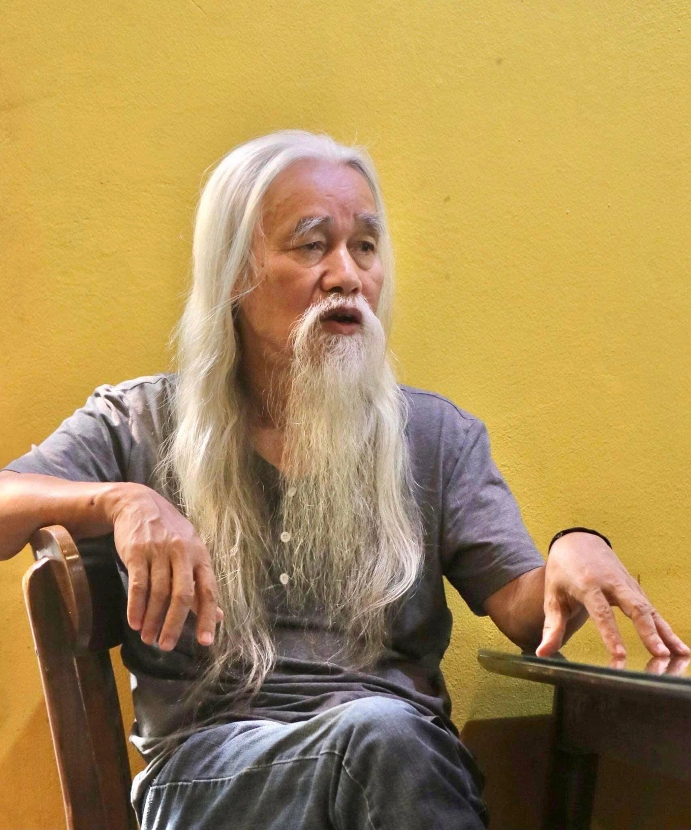 pham-xuan-nguyen-tri-thuc-va-ban-linh-tri-thuc-052612_419.jpg